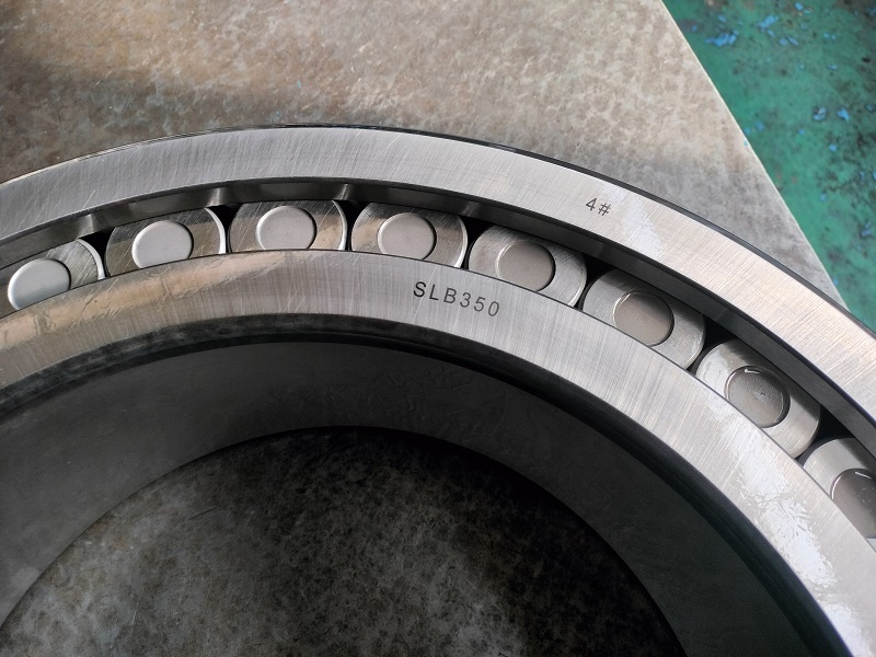 Cylindrical roller bearing SLB350 with size 340*520*133mm