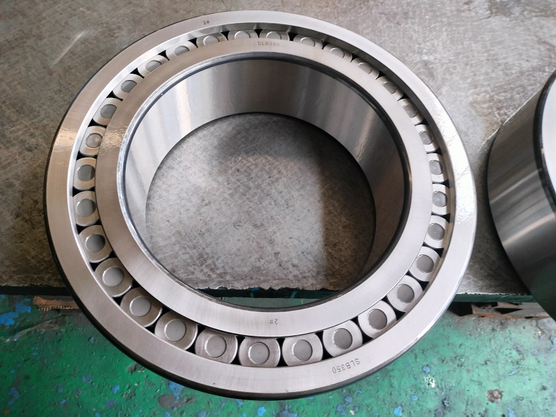 Cylindrical roller bearing SLB350 with size 340*520*133mm